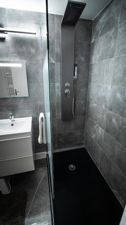 Superbe Appartement Au Coeur Du Colmar Exteriör bild